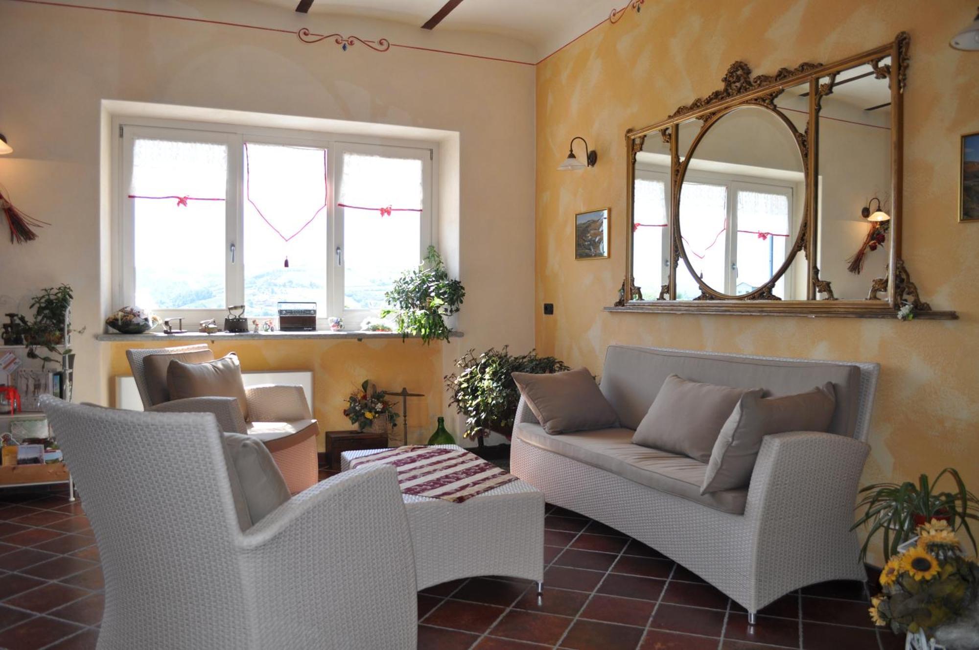 Bricco Rosso Landhaus